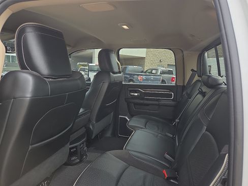 Used 2022 RAM 2500 Laramie AWD/4WD image 10