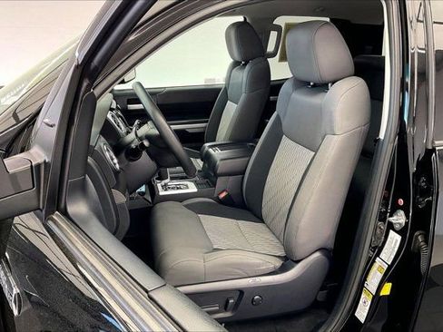 Used 2014 Toyota Tundra SR5 w/ TRD Off Road Package image 17