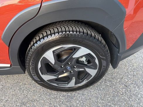 Certified 2024 Subaru Crosstrek 2.5i Limited w/ Crosstrek Mirror Package image 15