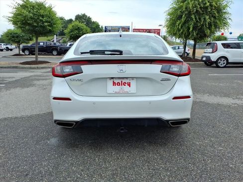 Used 2023 Honda Civic Sport Touring image 6