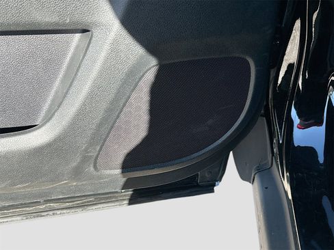 Used 2021 Honda Ridgeline Black Edition image 19