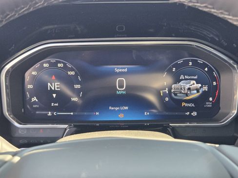 New 2026 Chevrolet Silverado 3500 LT w/ Texas Edition AWD/4WD image 16
