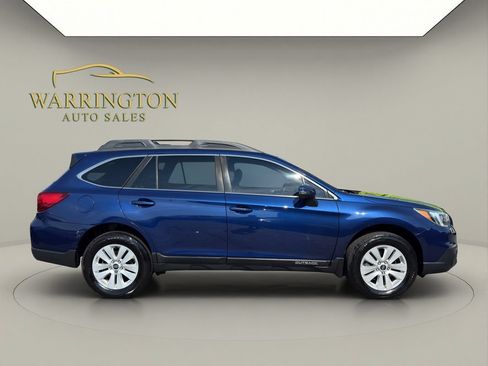 Used 2017 Subaru Outback 2.5i Premium AWD/4WD image 8