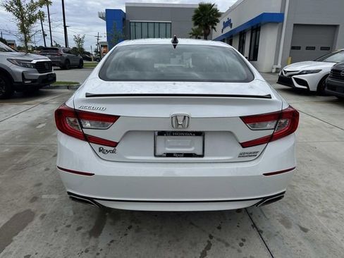 Used 2022 Honda Accord Sport Special Edition image 6