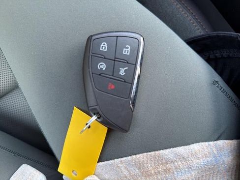 New 2026 GMC Terrain AT4 w/ Convenience Package III image 27