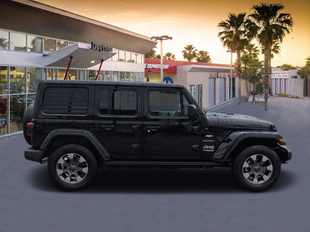 Used 2019 Jeep Wrangler Unlimited Sahara AWD/4WD image 2