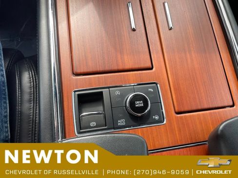 Used 2020 Lincoln Navigator Reserve w/ Equipment Group 208A Reserve AWD/4WD image 12