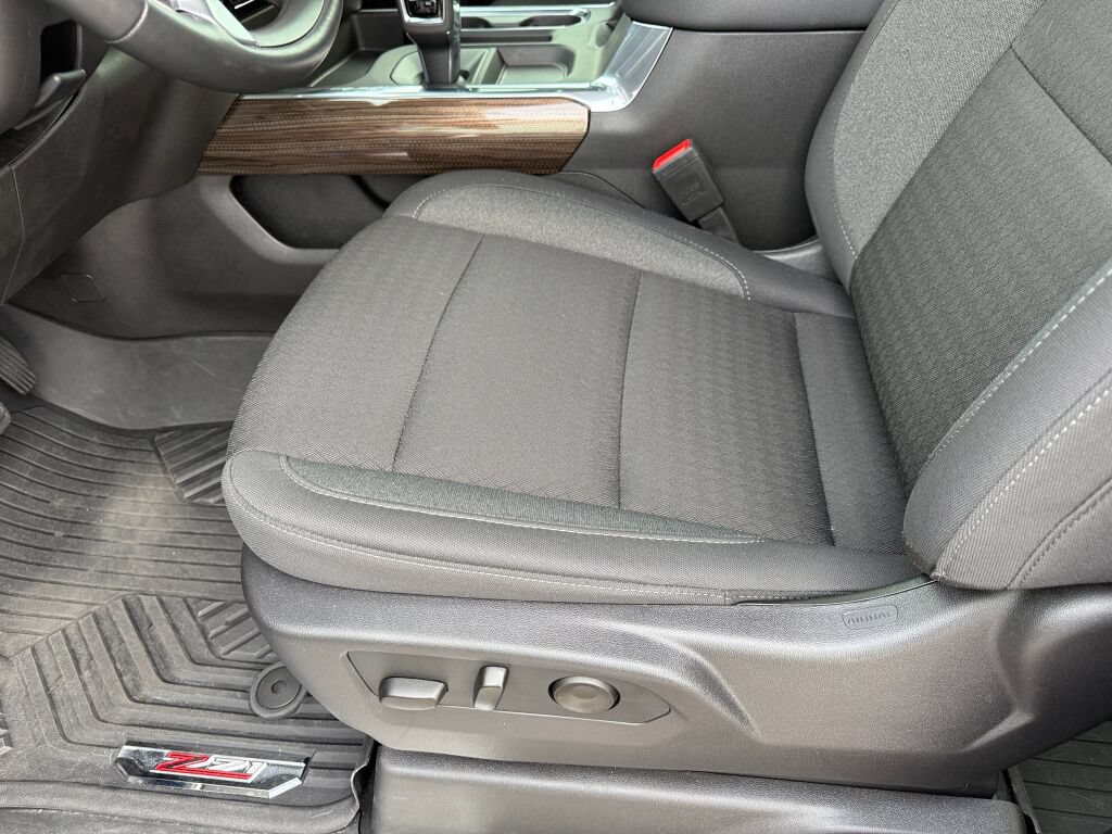 Used 2026 Chevrolet Silverado 1500 RST w/ All Star Edition Plus RWD image 19