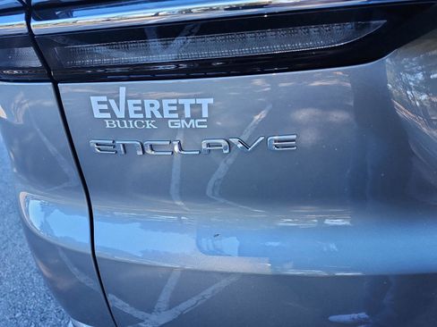 New 2026 Buick Enclave Avenir w/ Super Cruise Package image 4