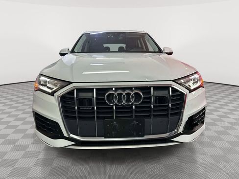 Used 2022 Audi Q7 3.0T Premium Plus w/ Premium Plus Package AWD/4WD image 2