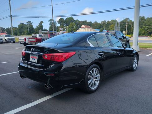 Used 2015 INFINITI Q50 Premium w/ Navigation Package AWD/4WD image 5