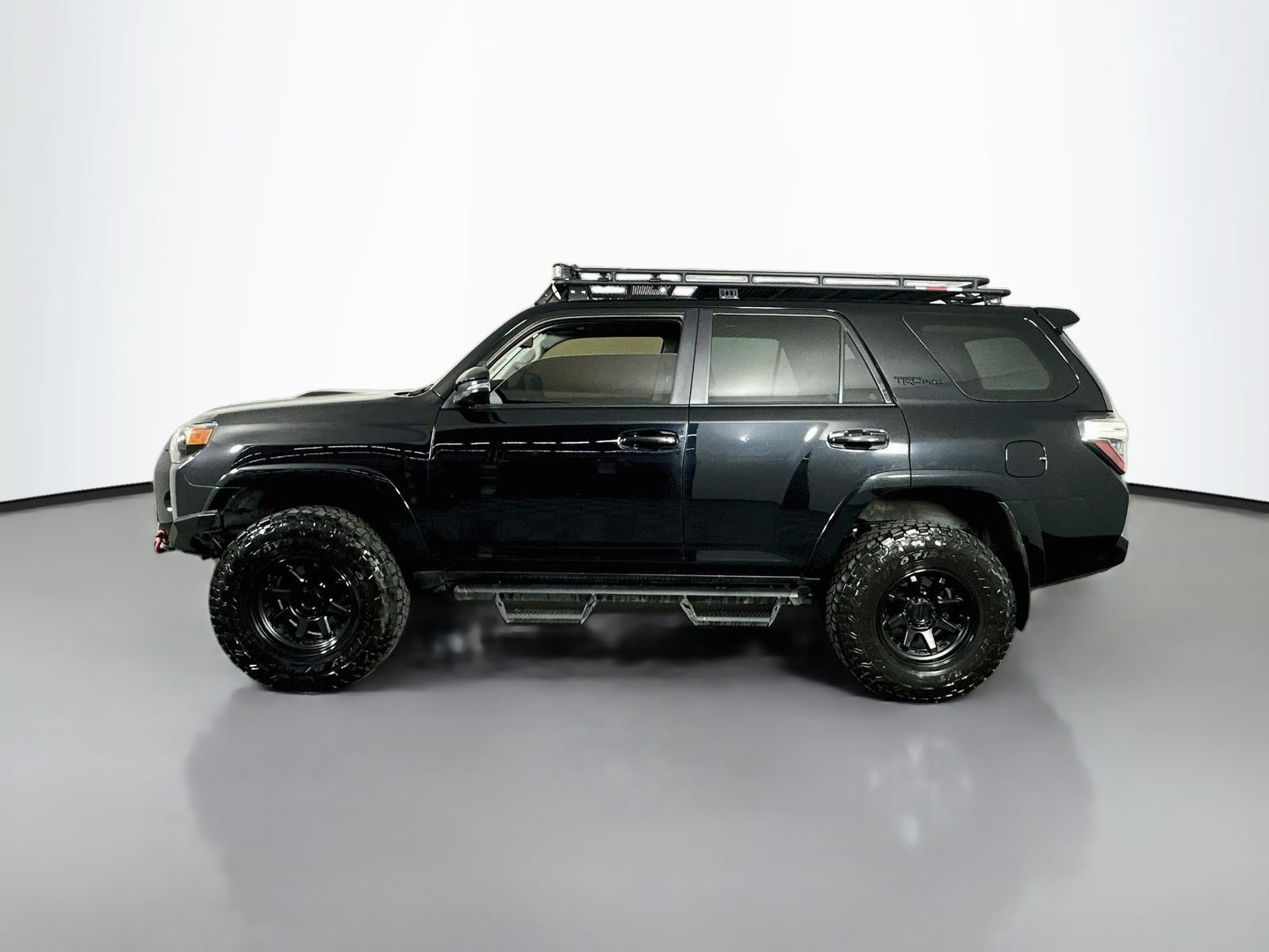 Used 2023 Toyota 4Runner TRD Pro AWD/4WD image 4