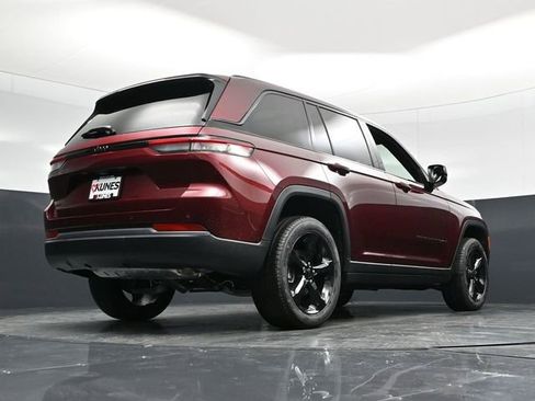 New 2026 Jeep Grand Cherokee Limited image 60