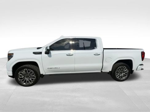 Used 2026 GMC Sierra 1500 Denali Ultimate AWD/4WD image 5