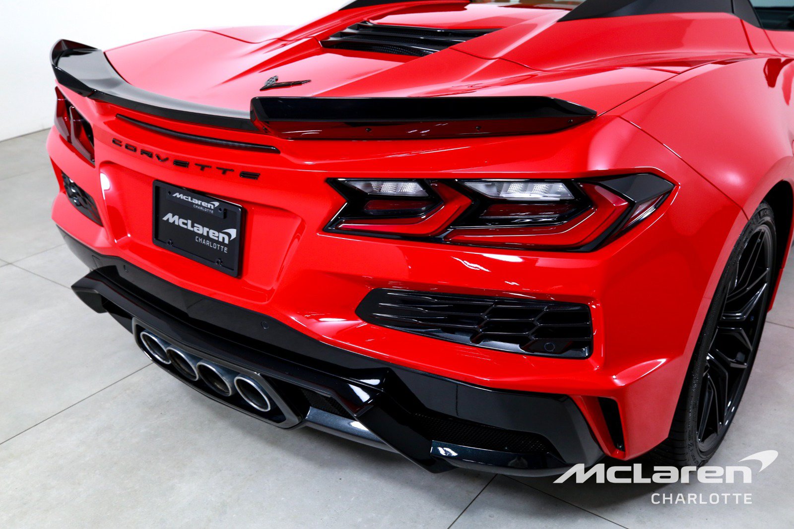 Used 2026 Chevrolet Corvette Z06 RWD image 32