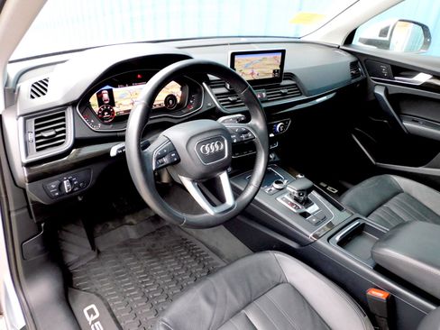 Used 2018 Audi Q5 2.0T Premium Plus w/ Premium Plus Package image 13