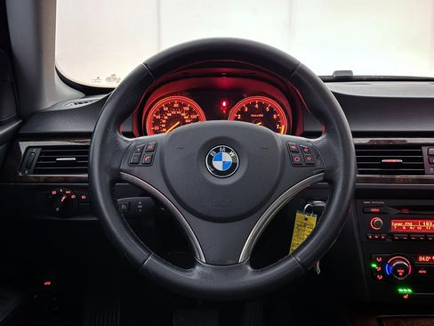 Used 2007 BMW 328i Coupe image 29