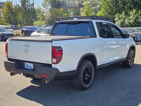 Used 2021 Honda Ridgeline Black Edition image 5