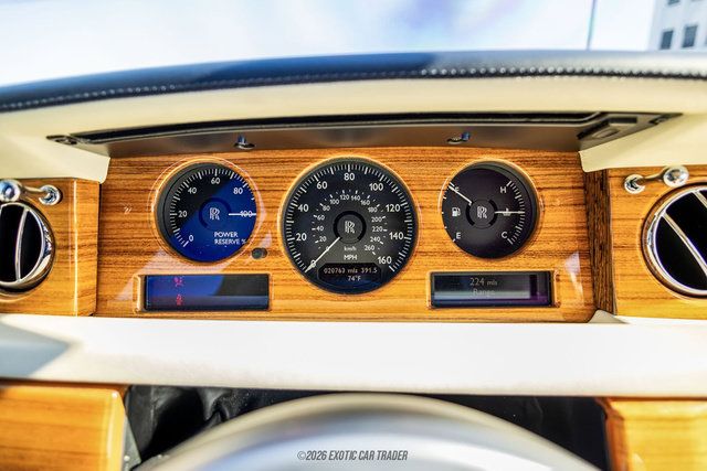 Used 2010 Rolls-Royce Phantom Drophead Coupe RWD image 57