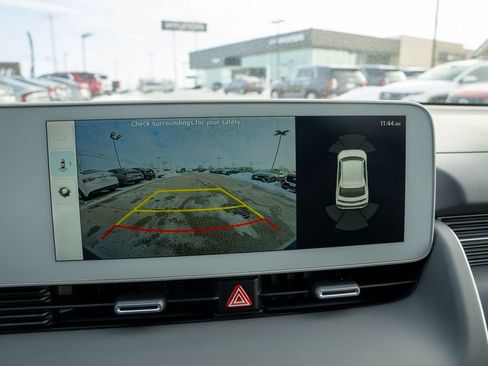 Certified 2024 Hyundai Ioniq 5 SEL image 36