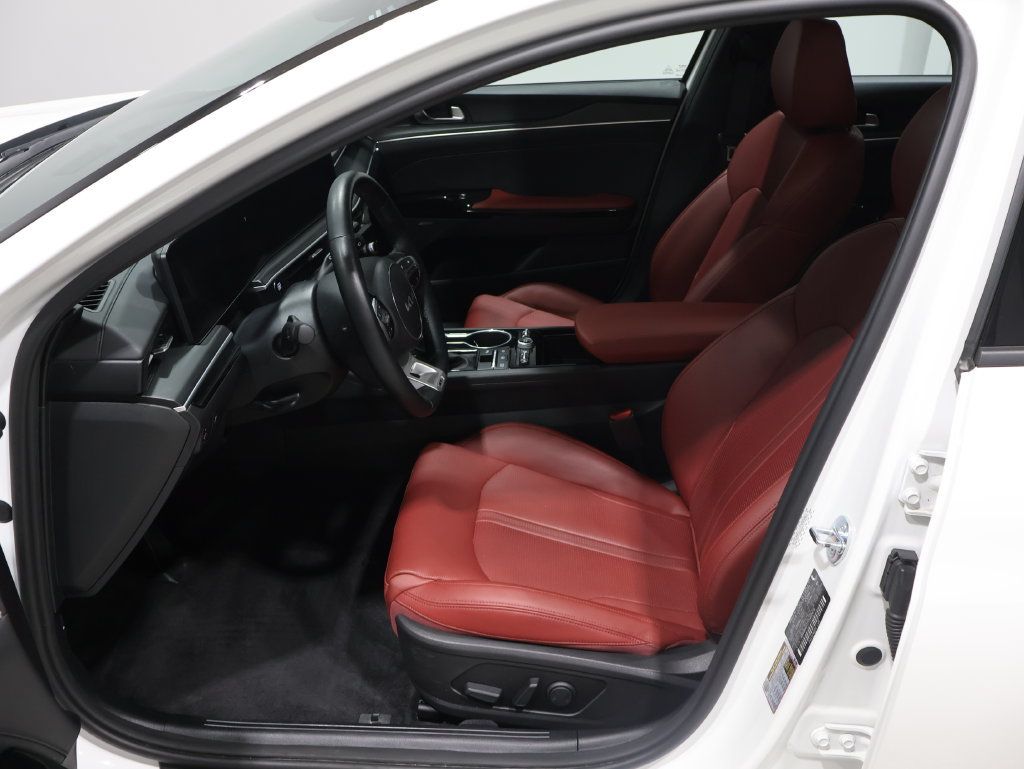Used 2026 Kia K5 GT-Line w/ GT-Line Premium Package AWD/4WD image 12