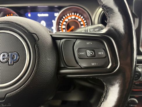 Used 2021 Jeep Wrangler Unlimited Sport AWD/4WD image 22
