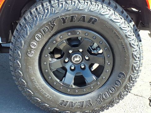 Used 2025 Ford Bronco Stroppe Edition AWD/4WD image 5