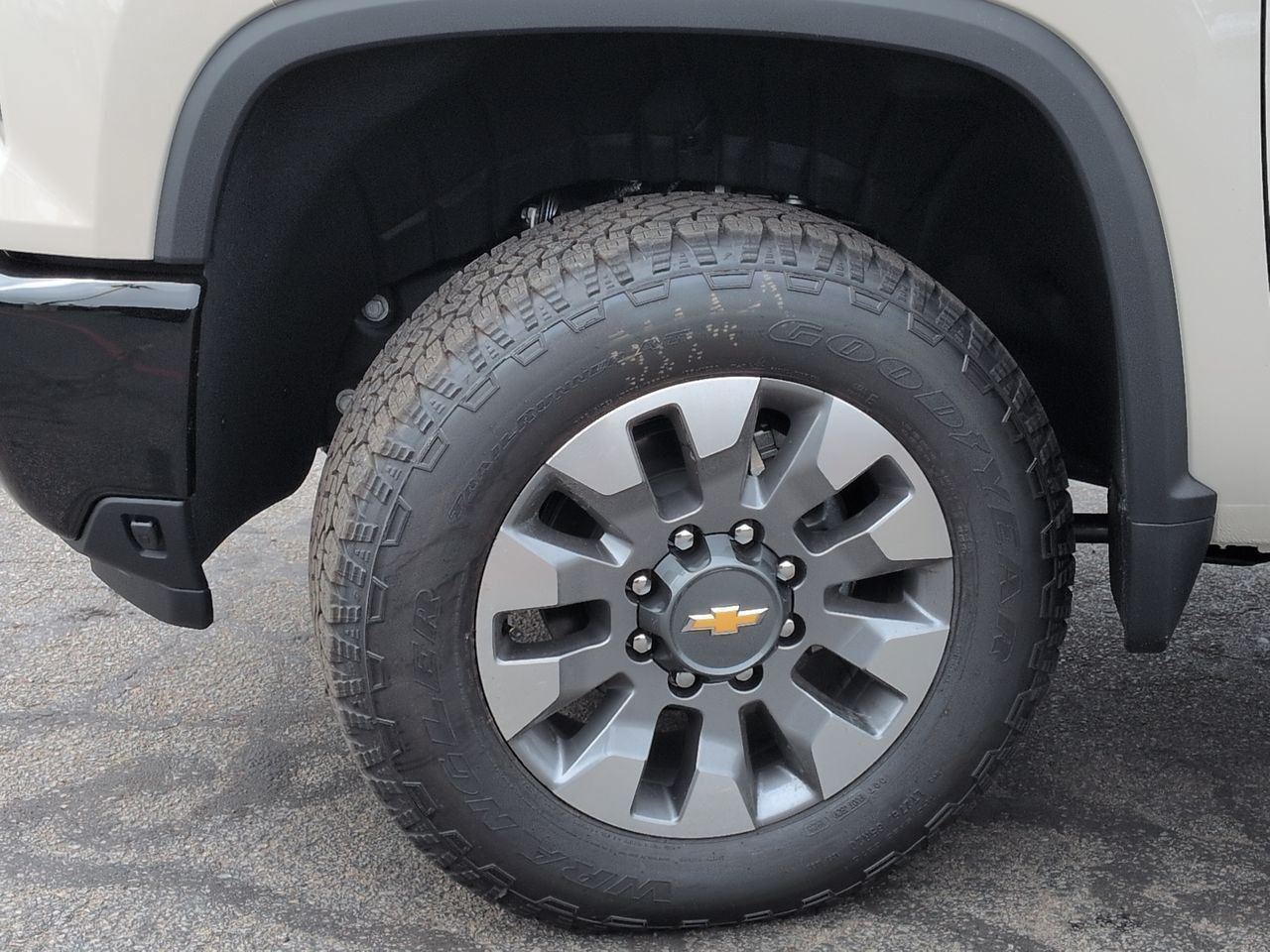 New 2026 Chevrolet Silverado 2500 Custom w/ Custom Value Package AWD/4WD image 34