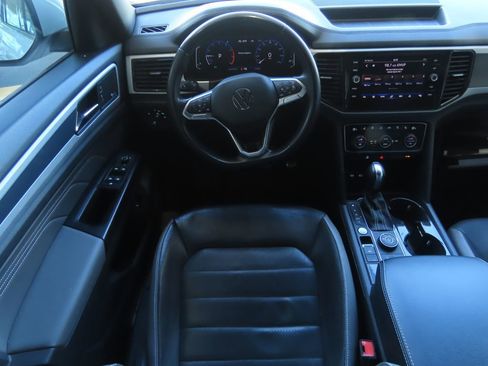 Used 2021 Volkswagen Atlas Cross Sport SEL Premium R-Line image 5