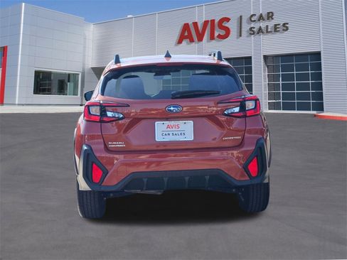Used 2024 Subaru Crosstrek 2.0i Premium image 7