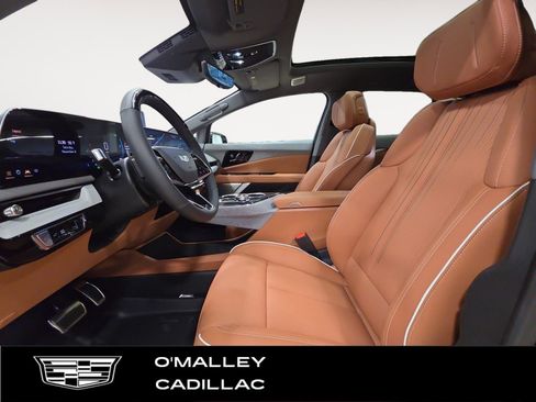 New 2026 Cadillac Optiq Sport 2 image 10