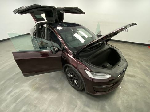 Used 2023 Tesla Model X AWD/4WD image 50