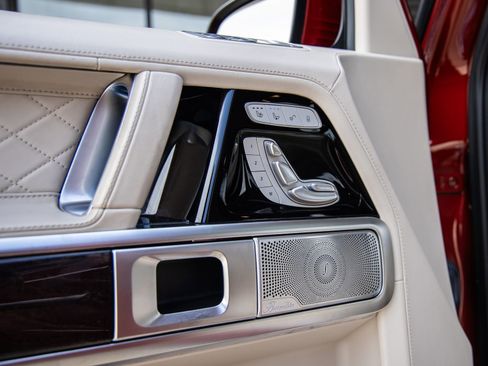 Used 2024 Mercedes-Benz G 63 AMG 4MATIC image 19
