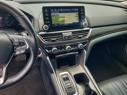 Used 2022 Honda Accord Touring image 21