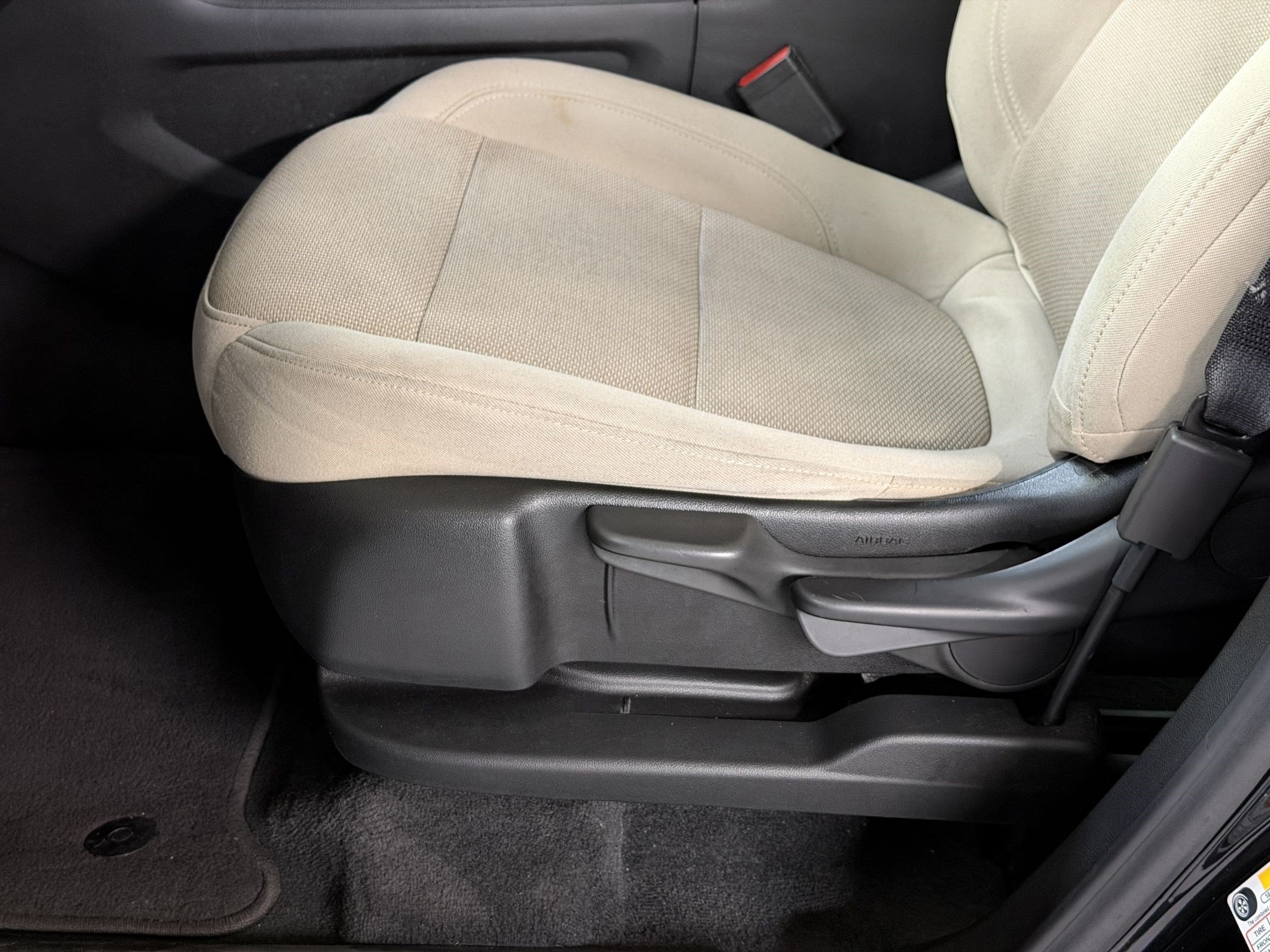 Used 2022 Chevrolet Traverse LS w/ LPO, Cargo Package FWD image 16