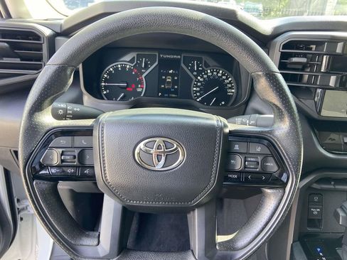 Used 2024 Toyota Tundra SR AWD/4WD image 33