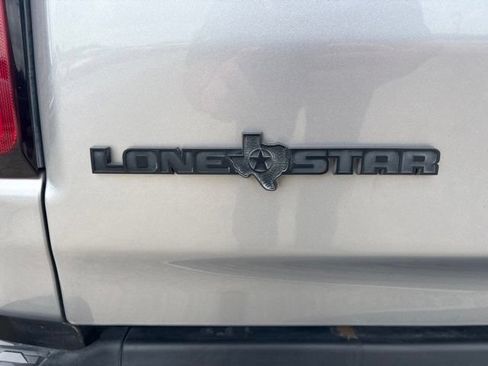 Used 2021 RAM 1500 Lone Star AWD/4WD image 12