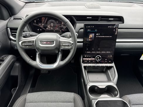 New 2026 GMC Terrain Elevation FWD image 17