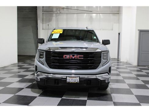 Used 2025 GMC Sierra 1500 Pro w/ Pro Value Package image 2