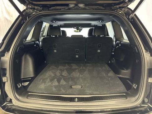 Used 2023 Jeep Grand Cherokee Altitude image 24