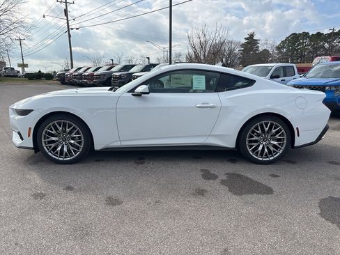 New 2026 Ford Mustang Premium image 4
