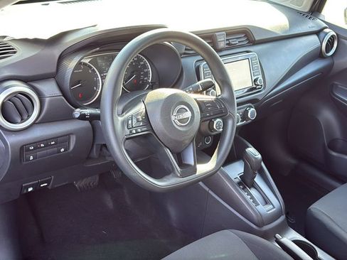 Used 2023 Nissan Versa S w/ Trunk Package image 8