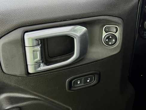 Used 2025 Jeep Wrangler Unlimited Sport S 4xe image 18