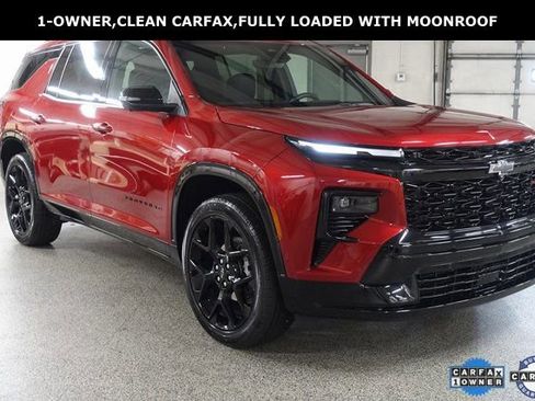 Used 2024 Chevrolet Traverse RS w/ LPO, Floor Liner Package image 1