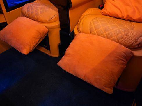 Used 2023 Mercedes-Benz Metris Passenger image 21