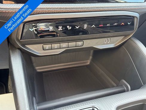 New 2026 Jeep Cherokee Limited image 24