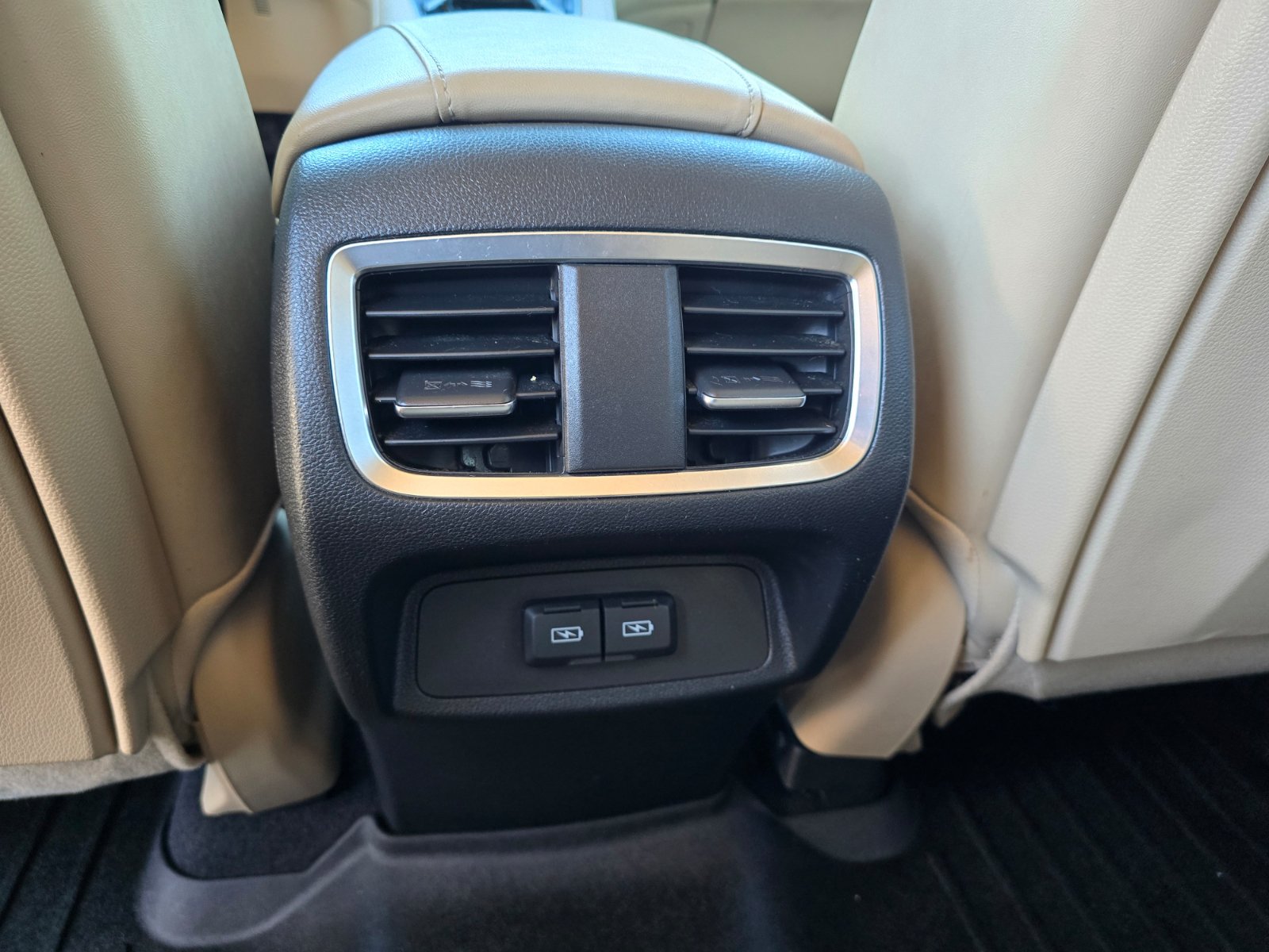 Used 2020 Acura RDX w/ Technology Package FWD image 25