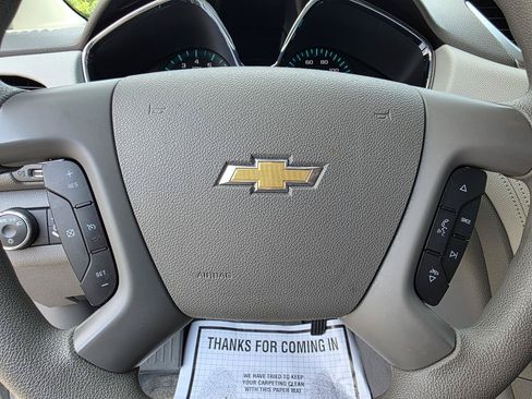 Used 2016 Chevrolet Traverse LS AWD/4WD image 14