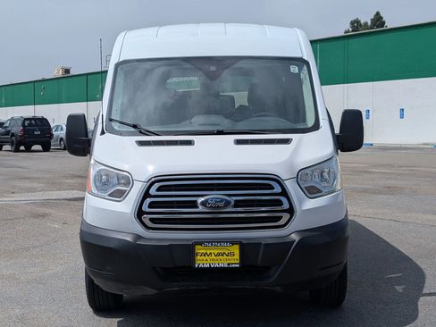 Used 2019 Ford Transit 350 XLT RWD image 2