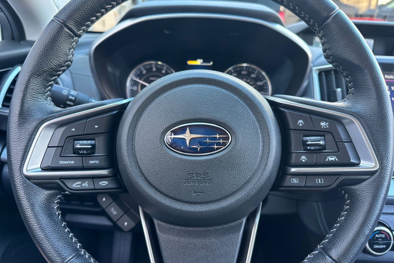 Used 2020 Subaru Impreza 2.0i Limited w/ Popular Package #2 AWD/4WD image 11